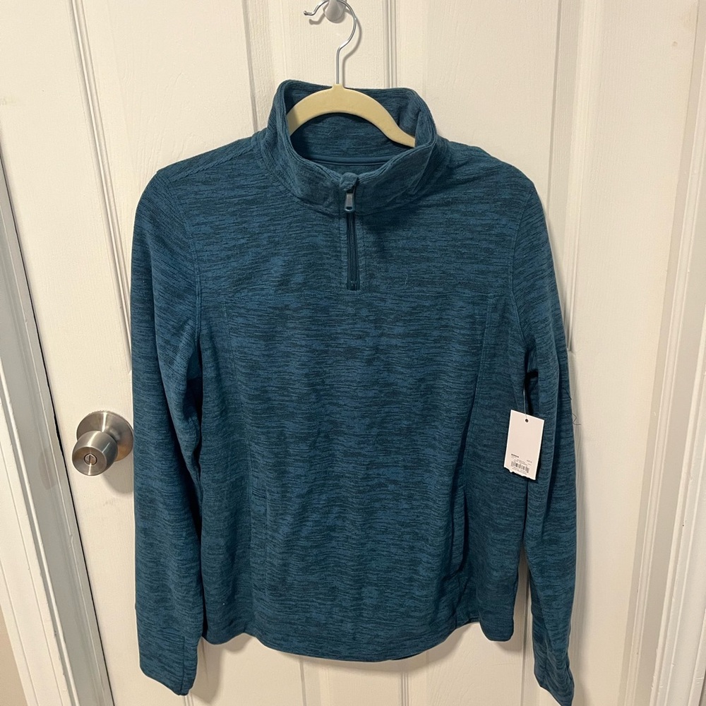 NWT Women’s Tek Gear fleece quarter zip, Size M, teal color